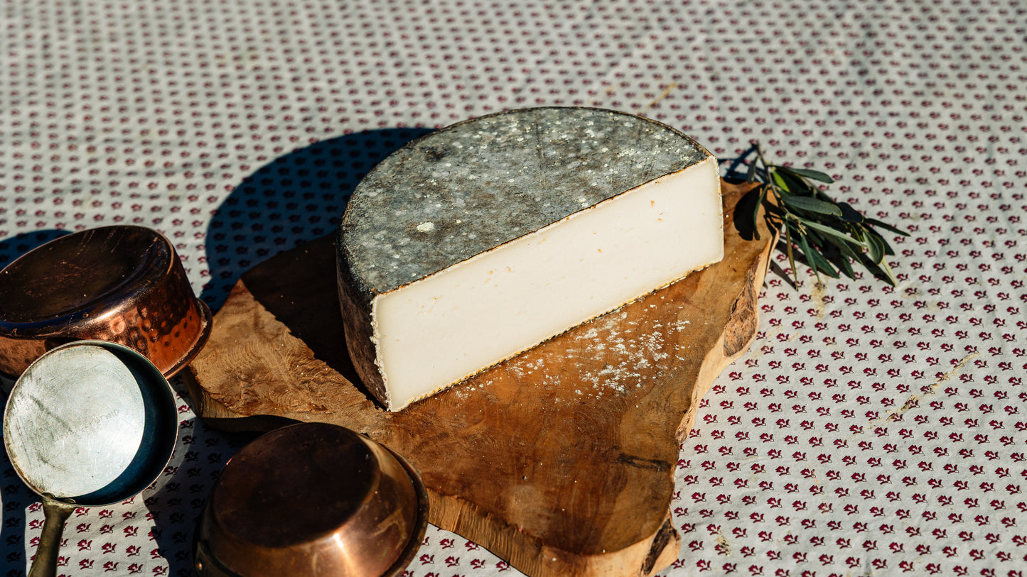 Tomme de brebis fermiere